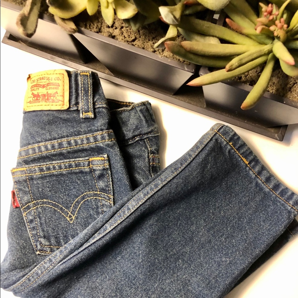 NWOT, Levi’s Adjustable Waistband Jeans Size 2T